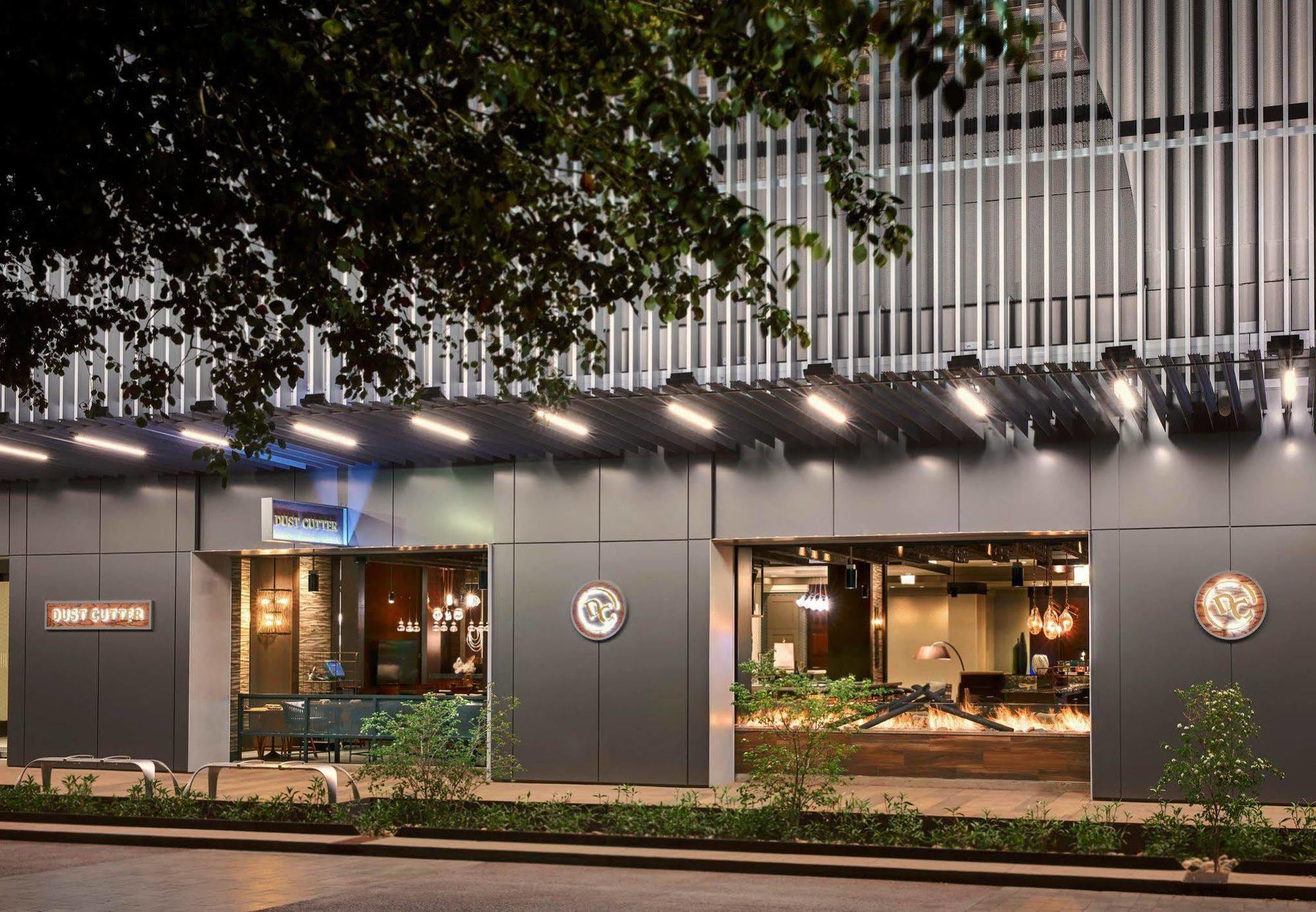 Renaissance Phoenix Downtown Hotel Exterior photo